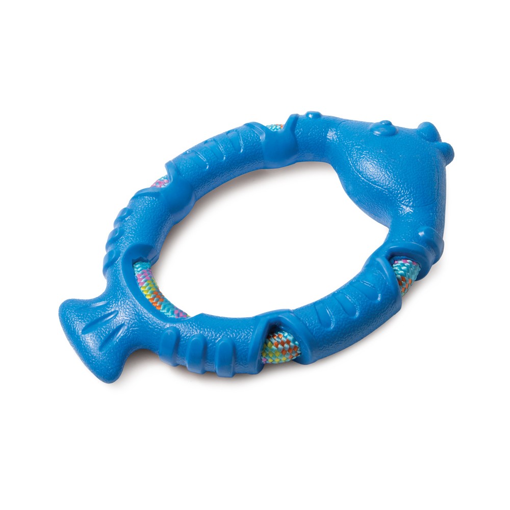 Игрушка для собак TRIOL Aqua Рыбка с плетеной веревкой, термопластичная резина 220мм игрушка для собак triol aroma кость термопластичная резина 18 см 1 шт
